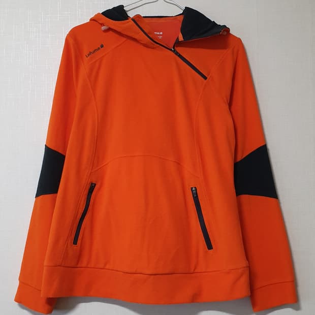 라푸마 후드티 100사이즈 