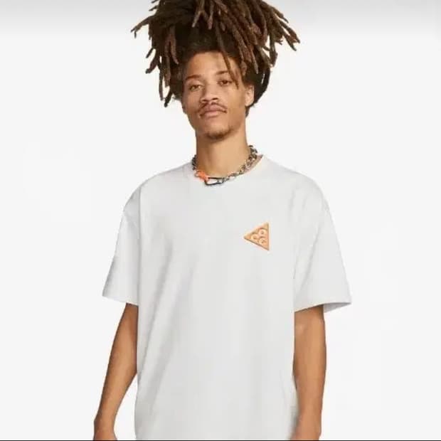 나이키 ACG 볼텍스 티셔츠 (FB8125-121)