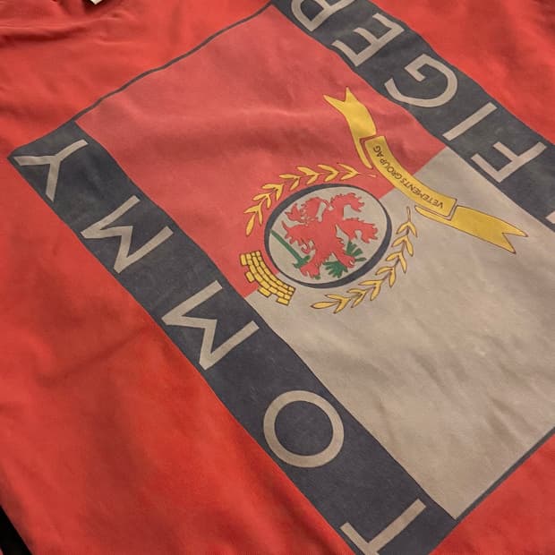 베트멍 타미힐피거 18ss 롱 슬리브