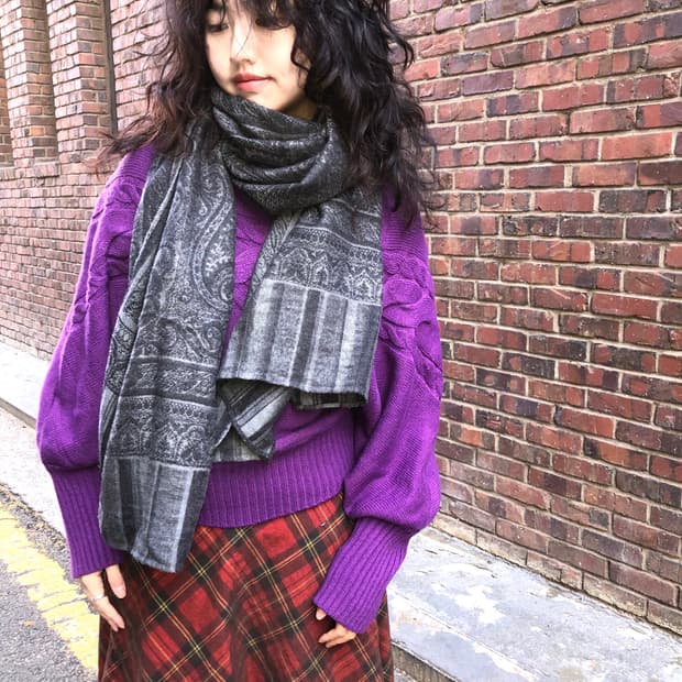 Balenciaga grey muffler