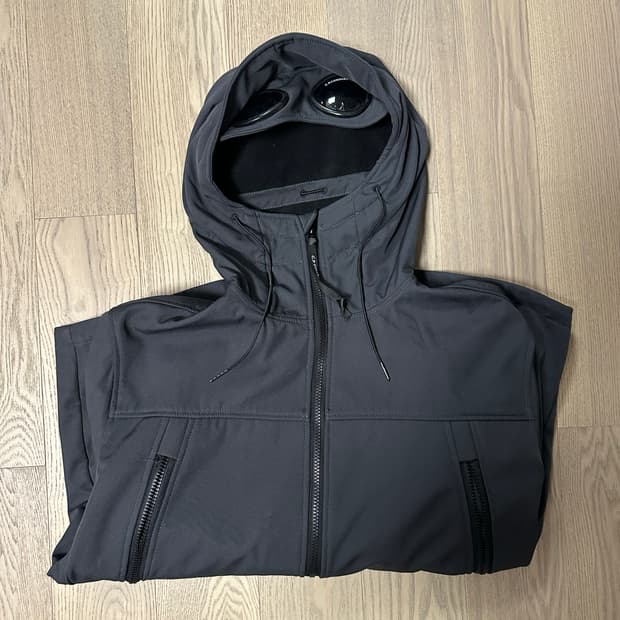 cp컴퍼니 고글 자켓