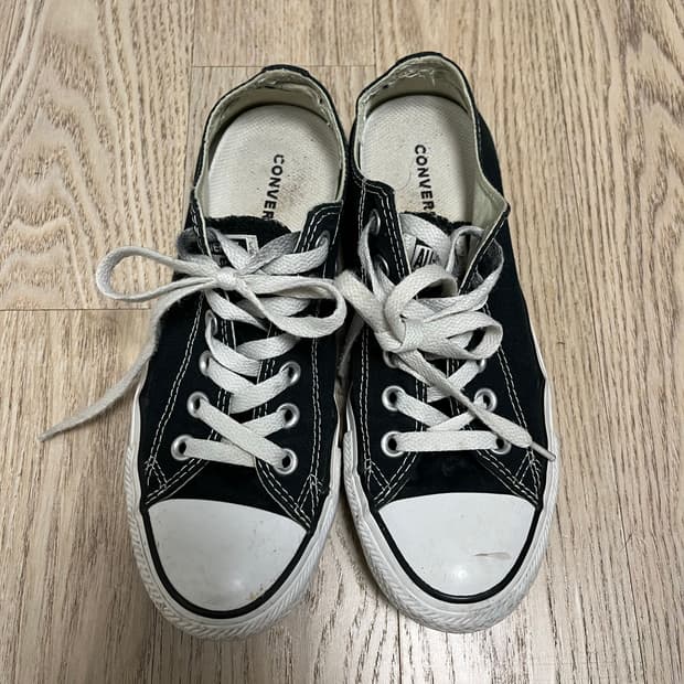 컨버스 척테일러 올스타 블랙 로우 스니커즈