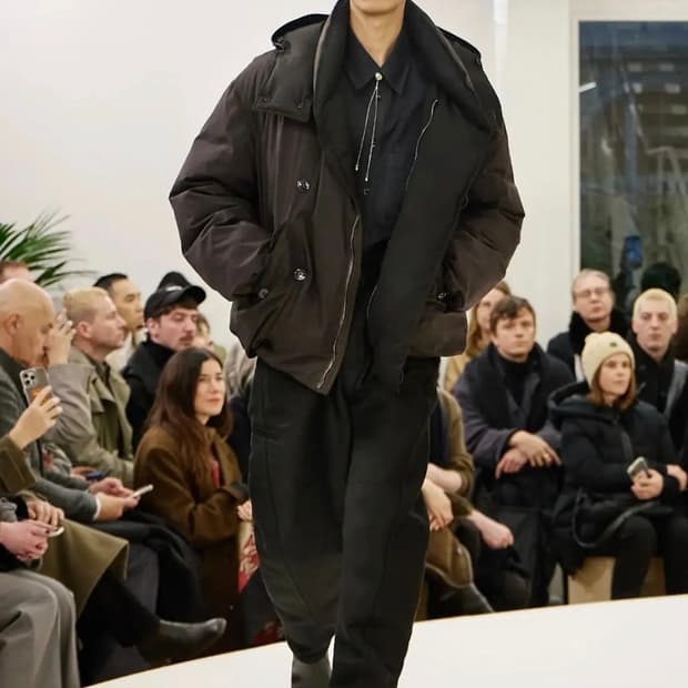 르메르 테크니컬 코튼 후드 푸퍼 블루종 에스프레소 46사이즈