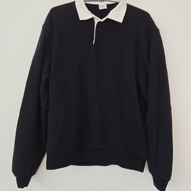 Zara폴로 스웨트셔츠