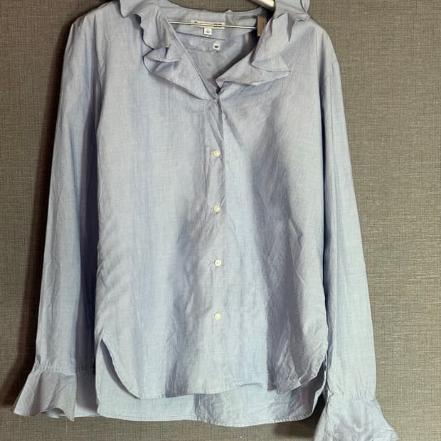 유니클로 X JW 앤더슨 프릴 블라우스 L