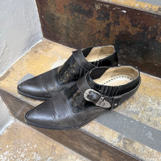 토가 로우 웨스턴 무드 드레스 슈즈