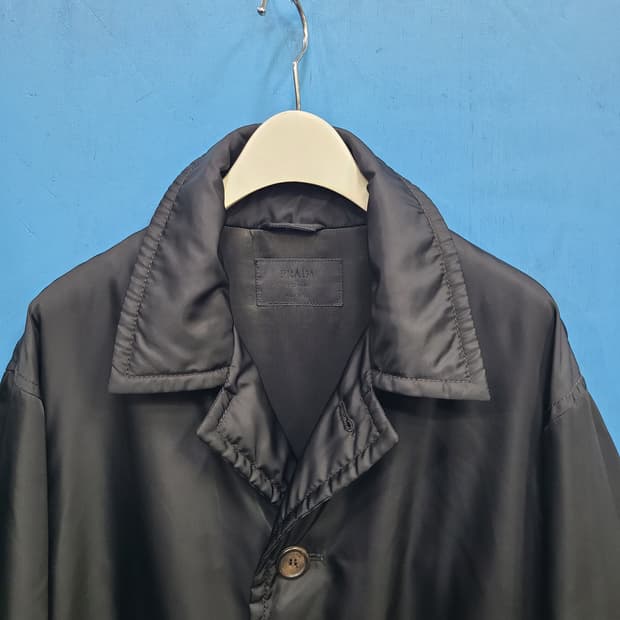일본판 프라다 싱글패딩코트