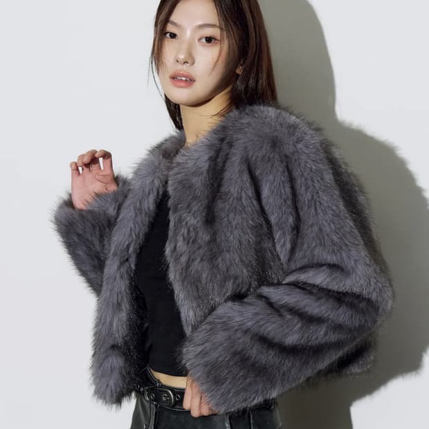 새상품 헬레네파리스 카덴자 헤어리 퍼 코트 도브 그레이