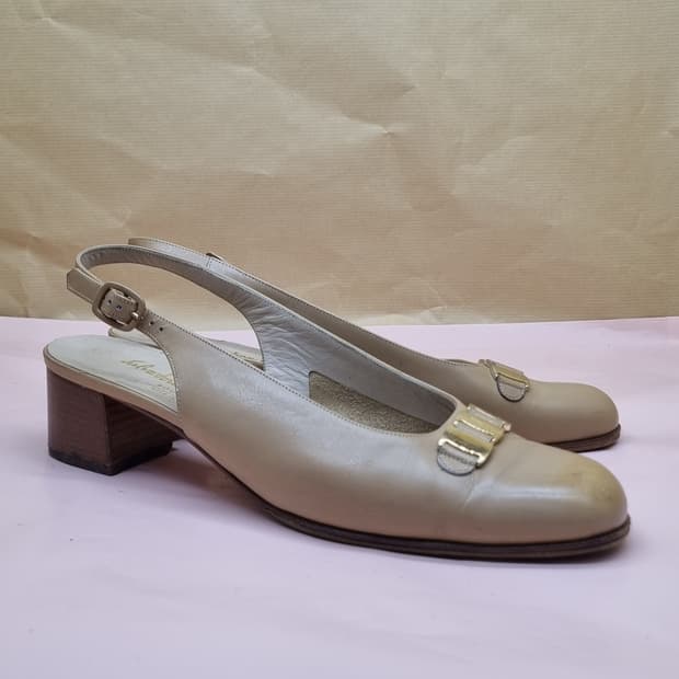 페라가모 슬링백 245 굽5