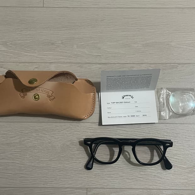 TVR 504 블랙 44사이즈 2021 한정판