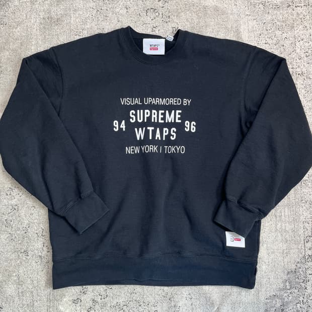 슈프림 더블탭스