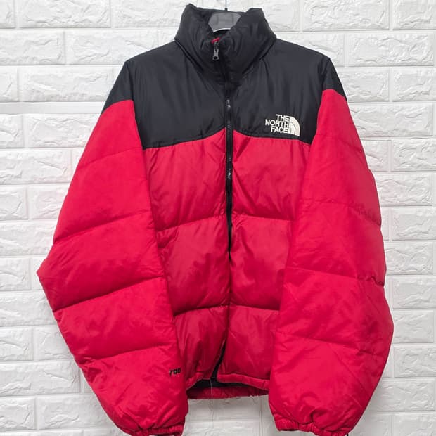 택포// 노스페이스 눕시 700 패딩 L