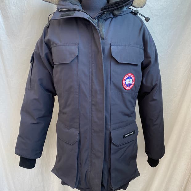CANADA GOOSE EXPEDITION 네이비 파카(S)