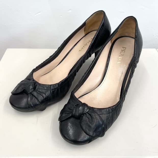 [245] 프리다 리본 펌프스 힐