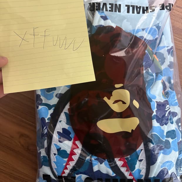 베이프 샤크후드 블루