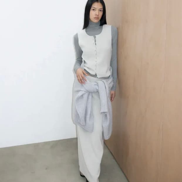 Le17septembre 르917 버튼다운 슬리브리스 스커트 셋업 36