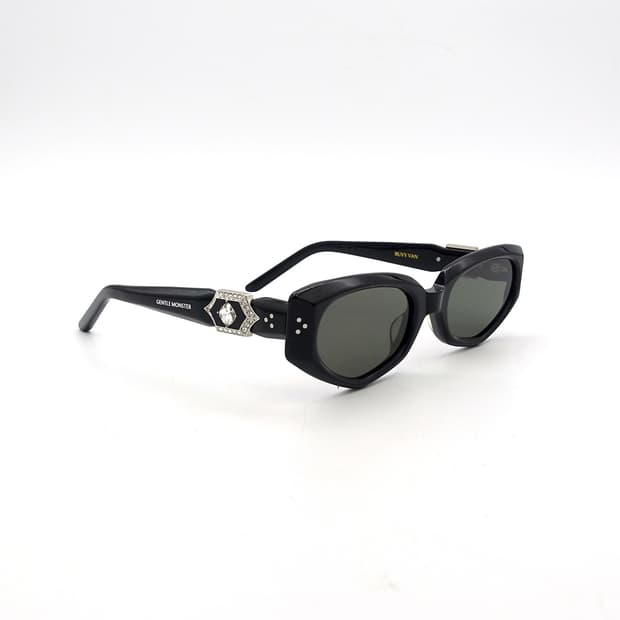 GENTLEMONSTER RUVYVAN 젠틀몬스터 루비반 01 선글라스