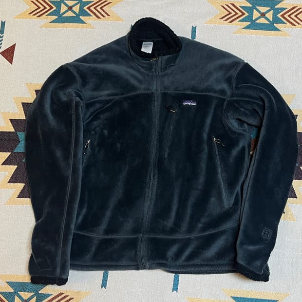 파타고니아 R4 최상급 라인 폴라텍 자켓 L