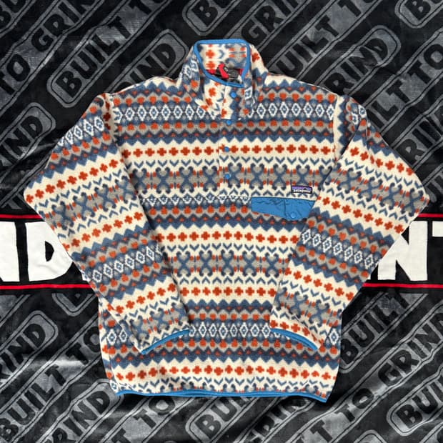 파타고니아 신칠라 스냅 티 풀 오버 클리프 언더워터 블루