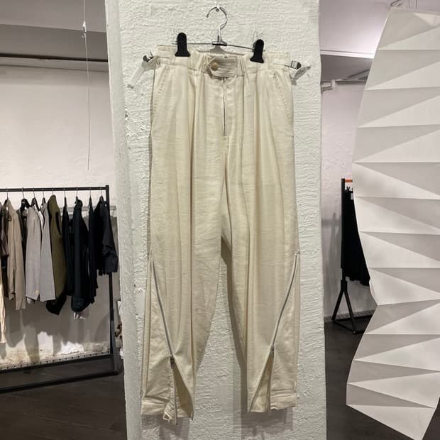 요지야마모토 트위스티드 팬츠