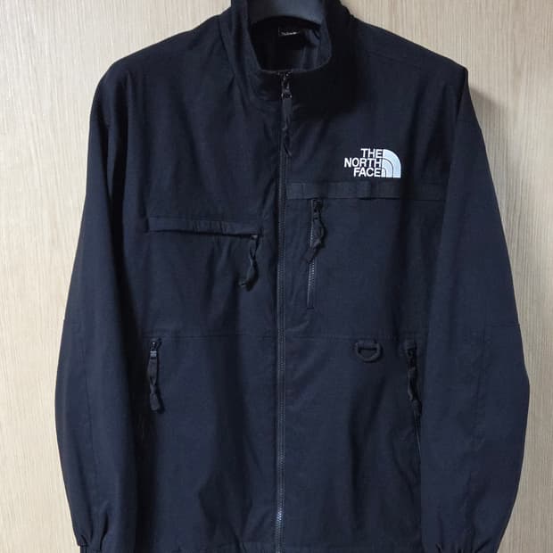(착샷) 노스페이스 데날리 바람막이 윈드 자켓