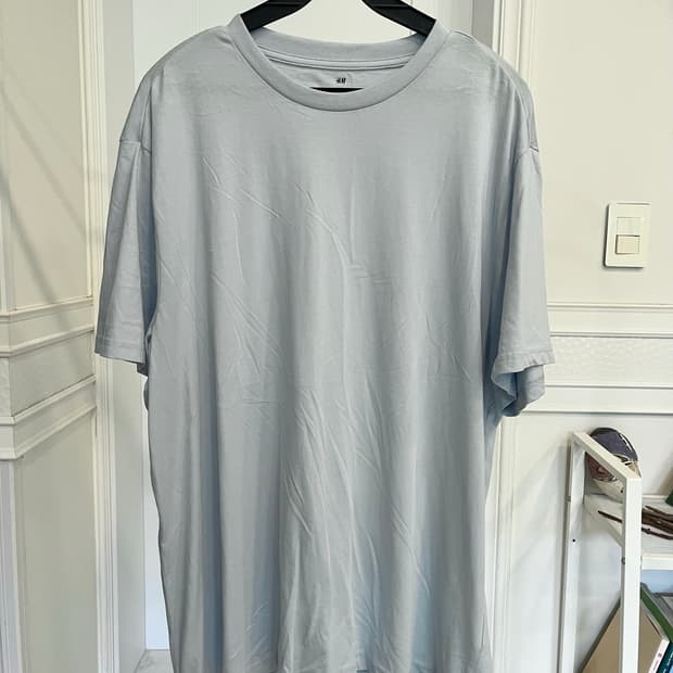 H&M 기본 무지 반팔 티셔츠 라이트블루