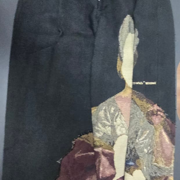 오프화이트 