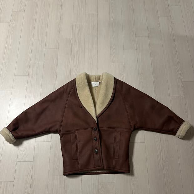 르(le) 숄카라무스탕