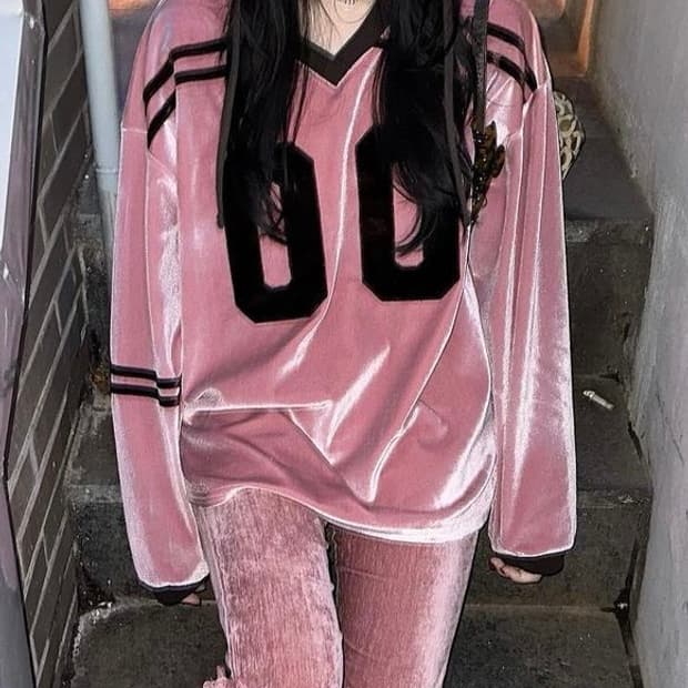 핑크 벨벳 럭비 오버 롱슬리브 긴팔 티셔츠 맨투맨