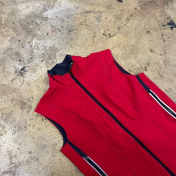 [정품/M] 몬츄라 레드 스포츠 조끼 b18