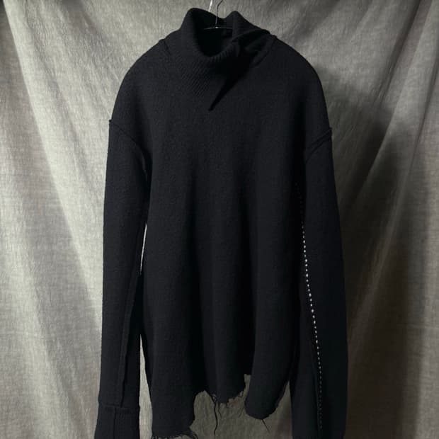 BED j.w. FORD Distressed High Neck Knit 