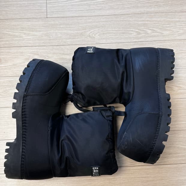 [41-42] 발렌시아가 스키웨어 알래스카 나일론 로우 부츠 블랙