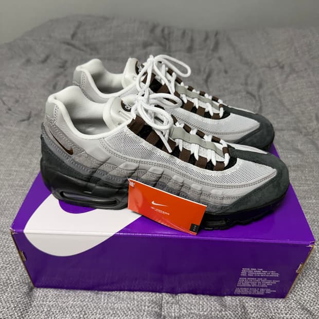 [275] 나이키 SB 에어맥스 95 블랙 앤 앤트러사이트