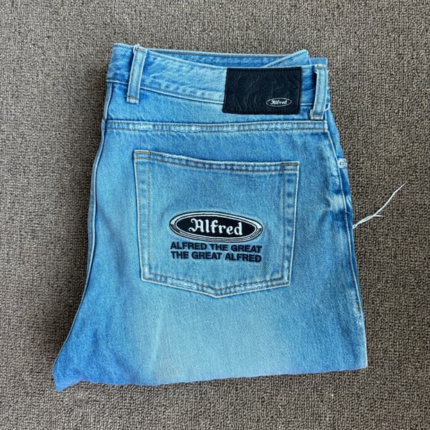 Alfred VTG DESTROYED DENIM PANTS 알프레드