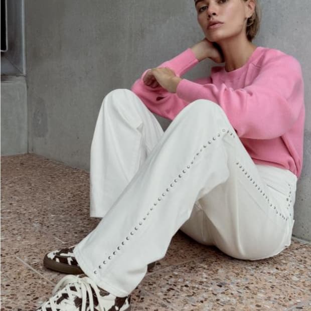 ZARA 미드라이즈 스터드 진