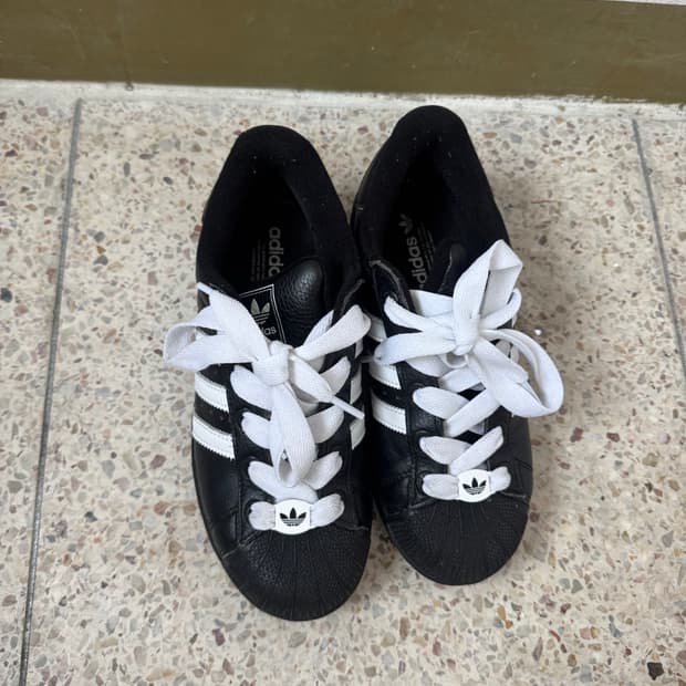 아디다스 신발 (235-240)