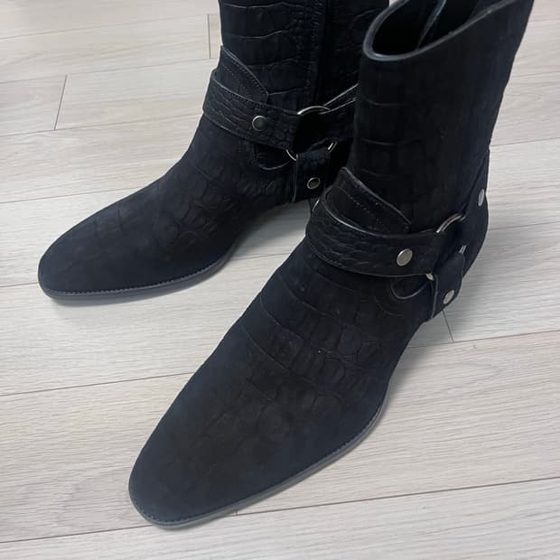 [42.5] 생로랑 크로커다일 스웨이드 하네스 부츠