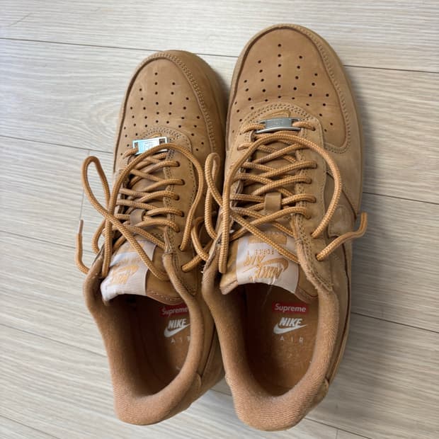 나이키 슈프림 된장포스 260