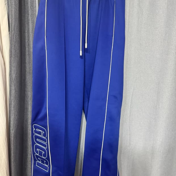 구찌 트랙팬츠 L사이즈