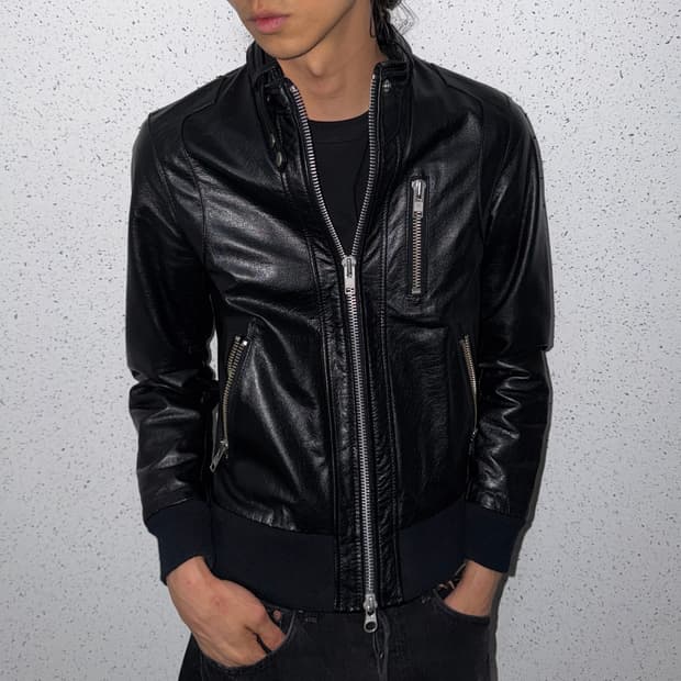 하이넥 레더 블루종