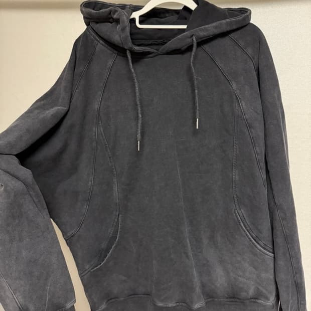 피그먼트 후드티