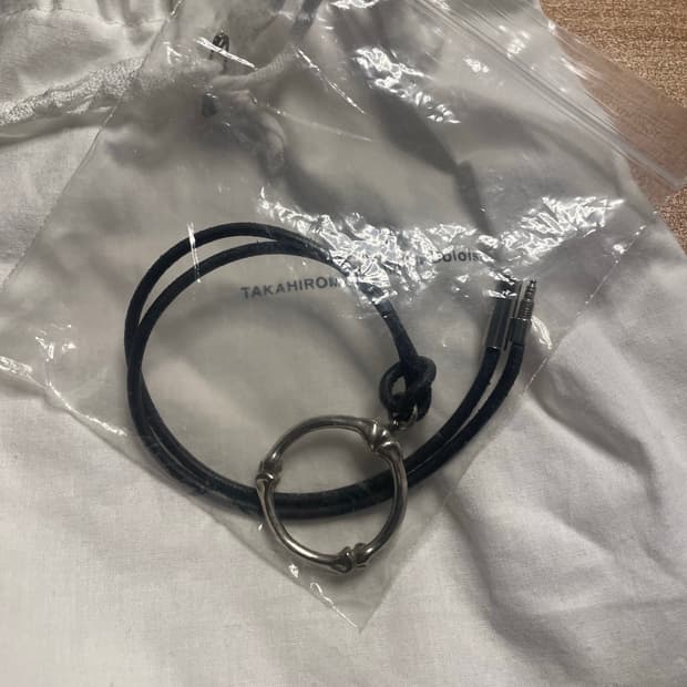 솔로이스트 본 쉐입 목걸이 S