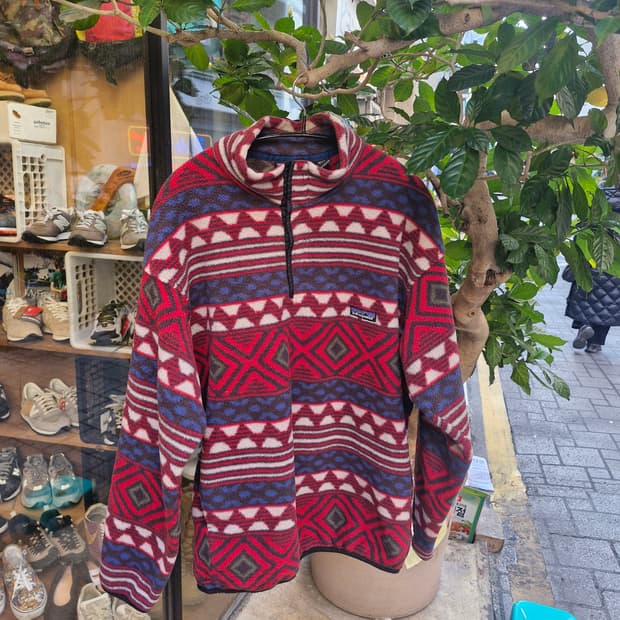 Z-236 파타고니아 신칠라 아즈텍 네이티브 