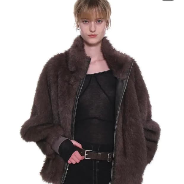 구해요((((((((파르티멘토우먼 퍼 자켓