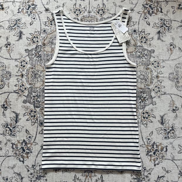 갭 단가라 슬리브리스 탑