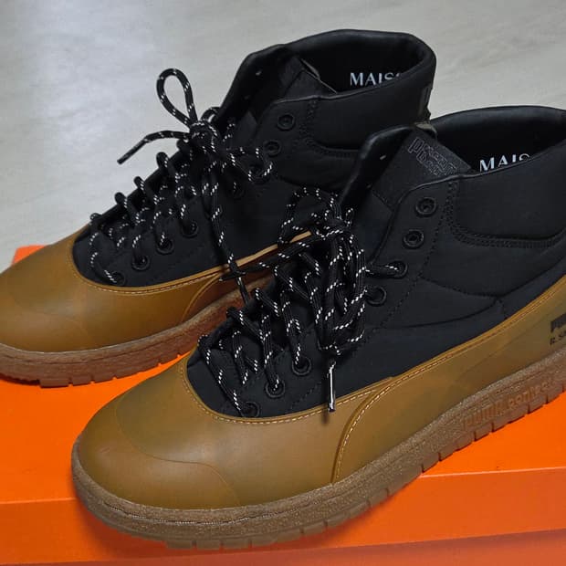 푸마 x 메종키츠네 랄프 샘슨 러버 블랙