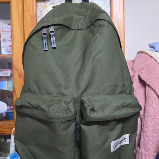 이스트팩 빔즈 패디드파커 백팩 데이팩