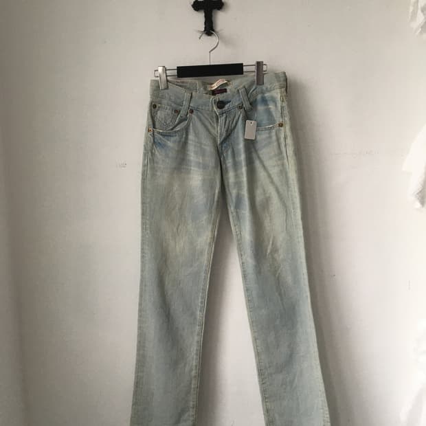 Levis denim pants