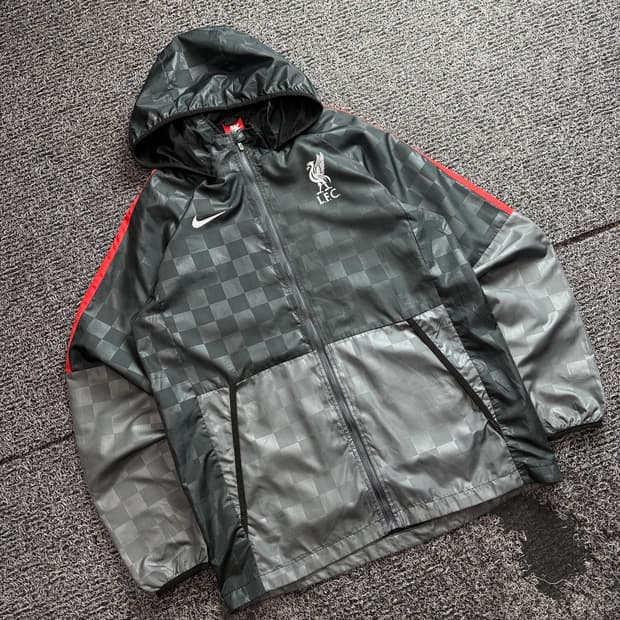 나이키 리버풀 fc 풋볼 트레이닝 바람막이 자켓 3311