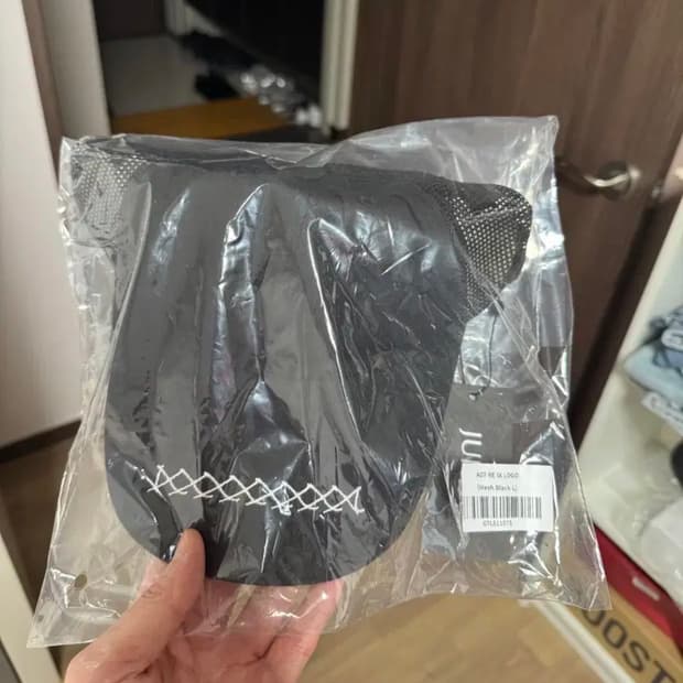 준느 자수 로고 매쉬 모자 새상품 판매 